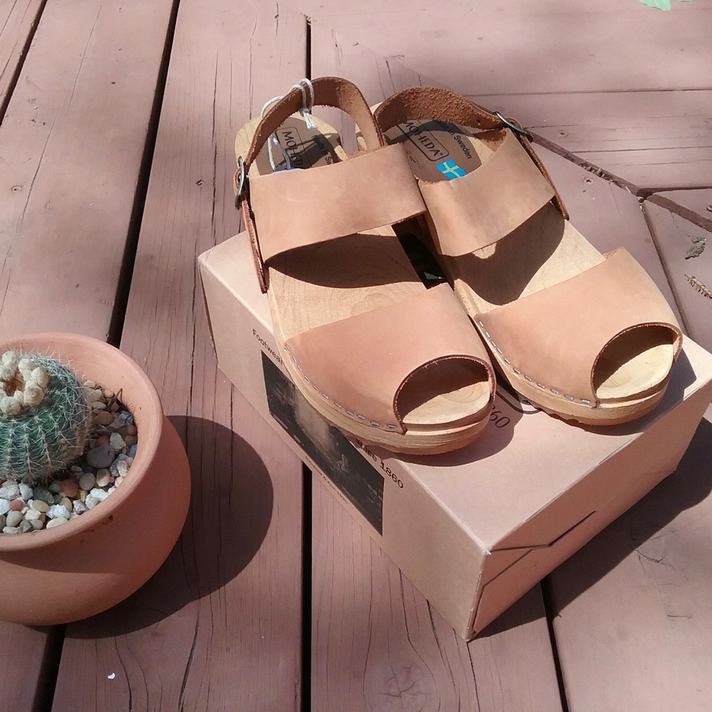 Moheda Petra Clog Sandal - 8.5/9/9.5/39/39.5